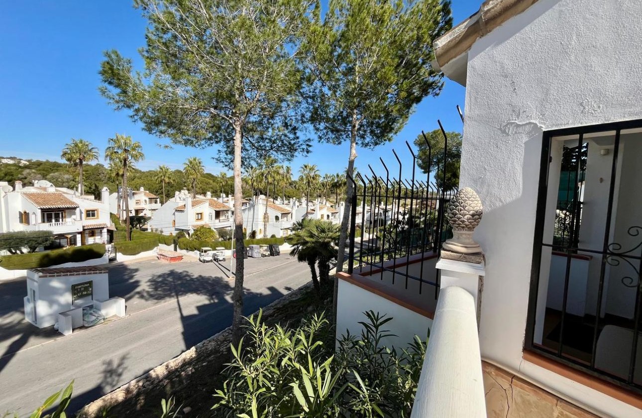 Resale - Villa - Villamartin