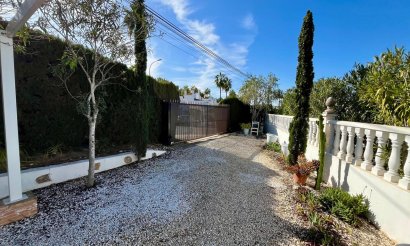 Resale - Villa - Villamartin