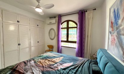 Resale - Villa - Villamartin