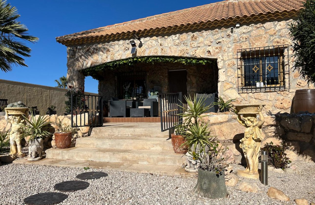 Reventa - Villa - Fortuna