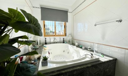 Reventa - Villa - Fortuna