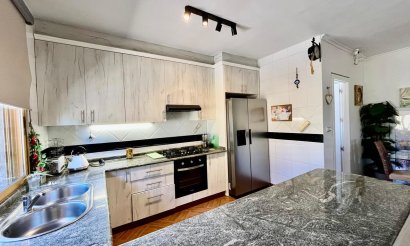 Reventa - Villa - Fortuna