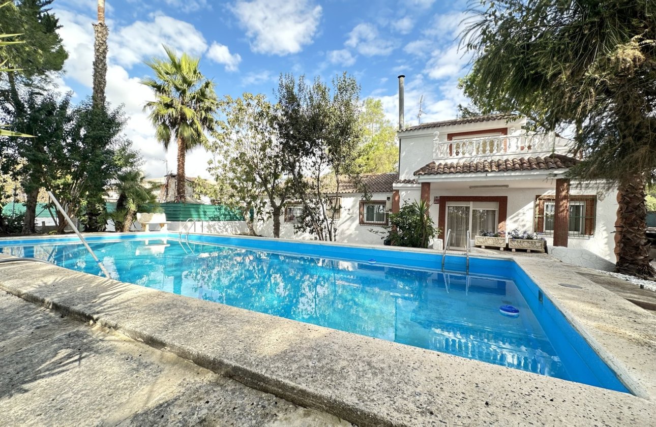 Resale - Villa - Orihuela Costa - Orihuela