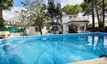 Resale - Villa - Orihuela Costa - Orihuela
