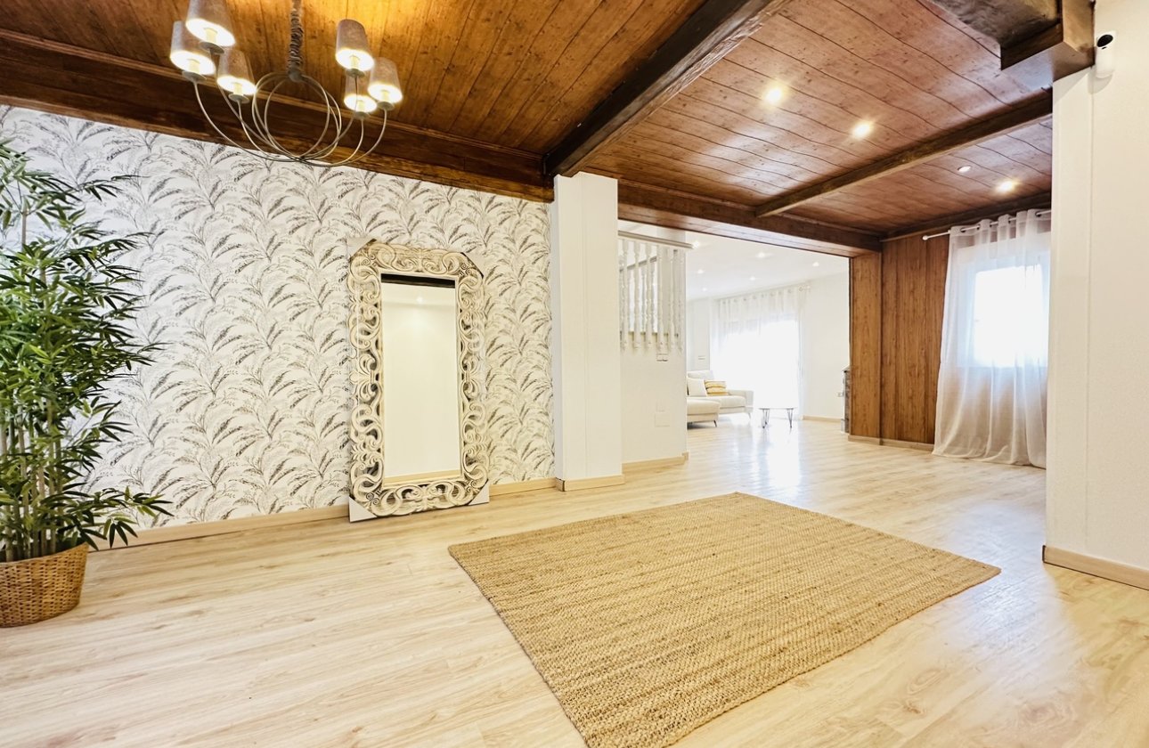 Resale - Villa - Orihuela Costa - Orihuela
