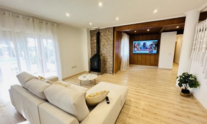 Resale - Villa - Orihuela Costa - Orihuela