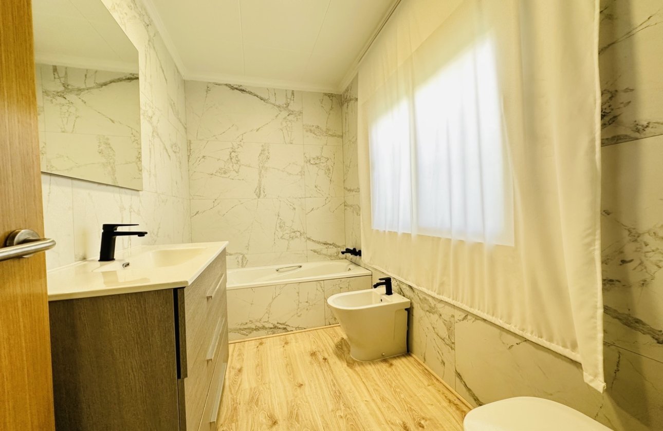 Resale - Villa - Orihuela Costa - Orihuela