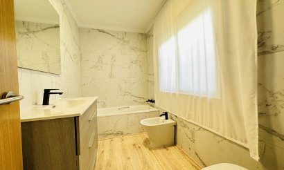 Resale - Villa - Orihuela Costa - Orihuela