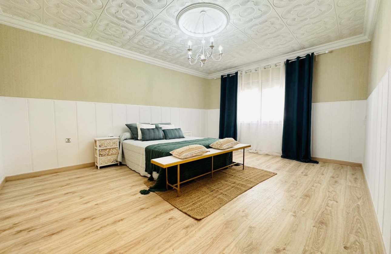 Resale - Villa - Orihuela Costa - Orihuela