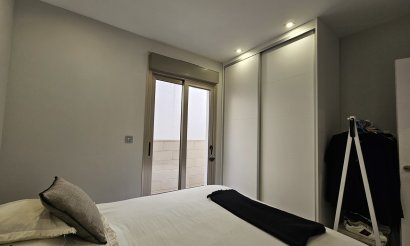 Resale - Villa - Villamartin