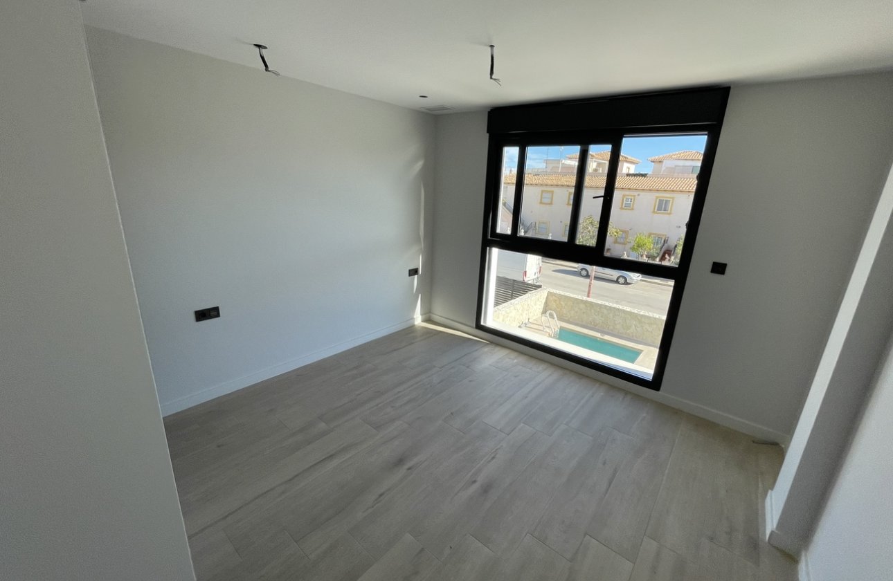 Resale - Apartment / flat - Pilar de la Horadada