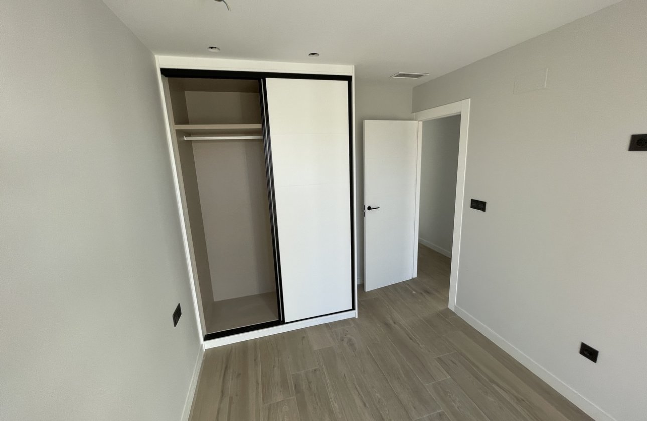 Resale - Apartment / flat - Pilar de la Horadada