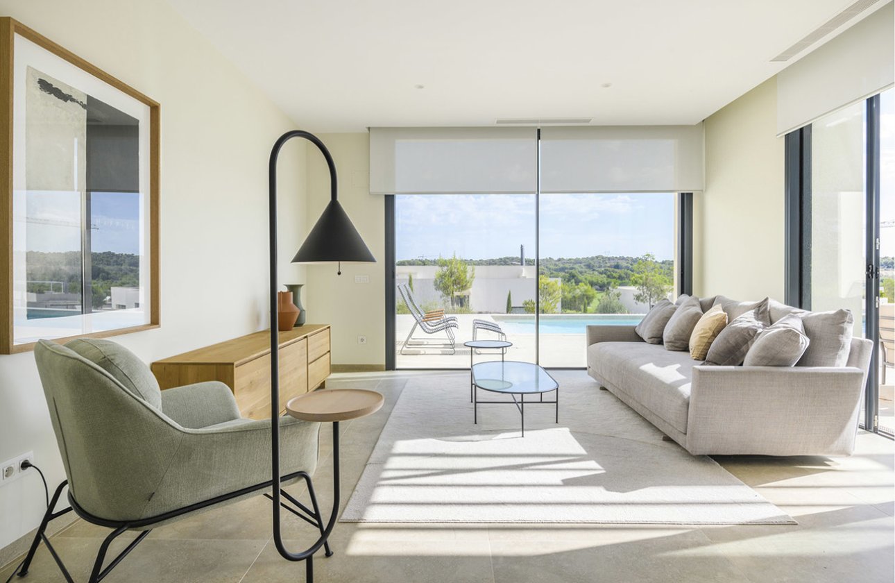 Resale - Villa - Las Colinas Golf Resort