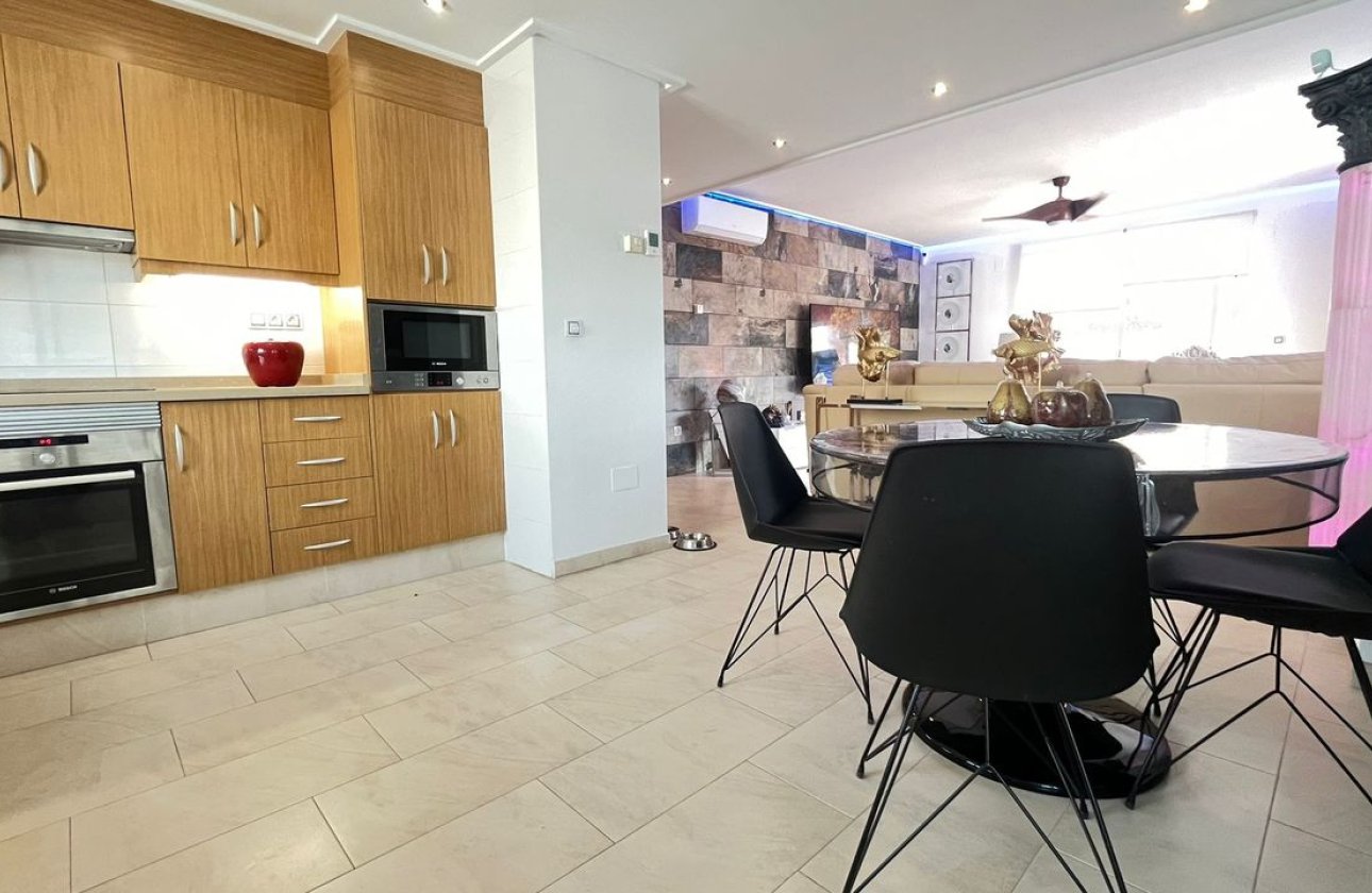 Resale - Apartment / flat - Los Dolses