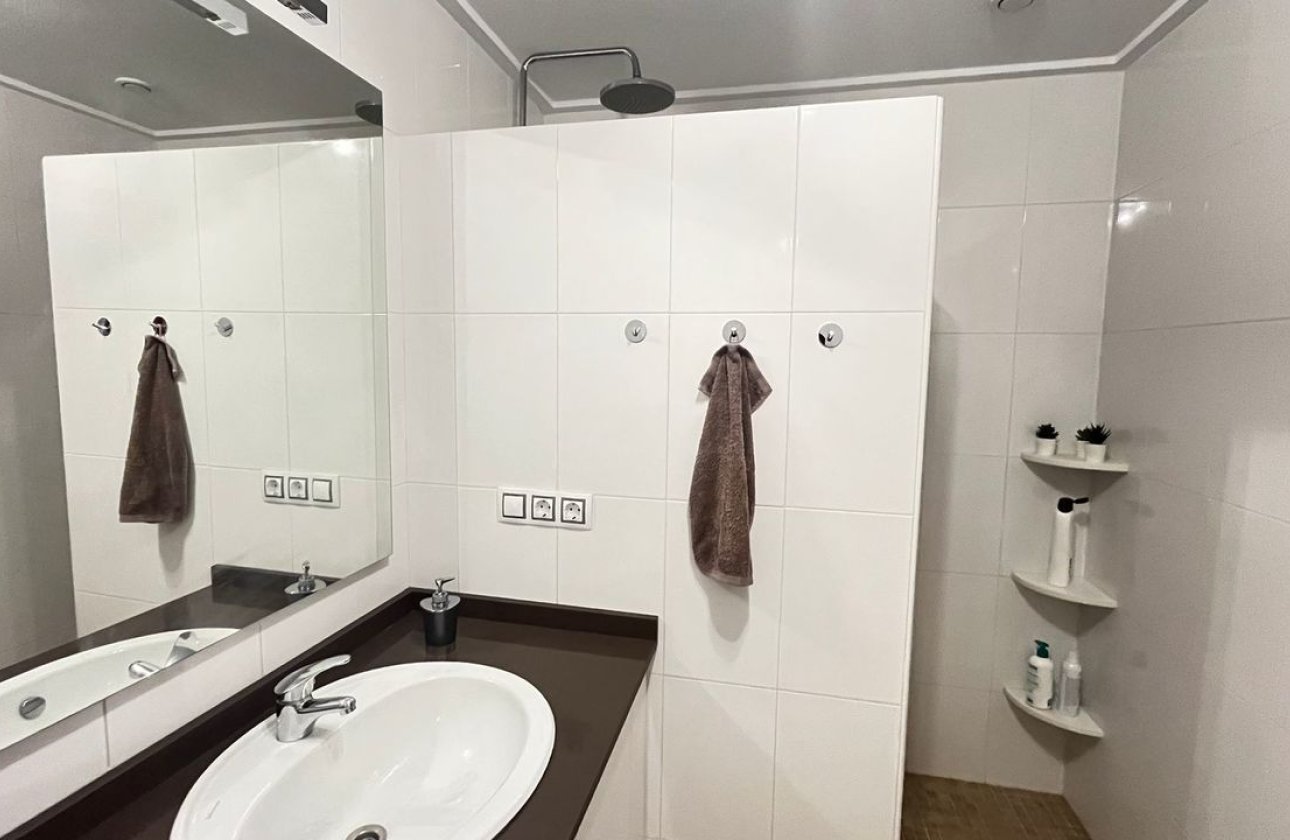 Resale - Apartment / flat - Los Dolses