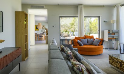 Resale - Villa - Las Colinas Golf Resort