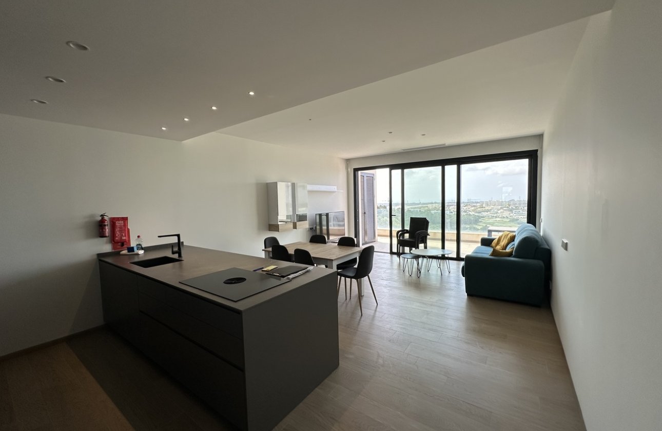 Reventa - Apartamento / piso - Las Colinas Golf Resort