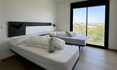 Reventa - Apartamento / piso - Las Colinas Golf Resort