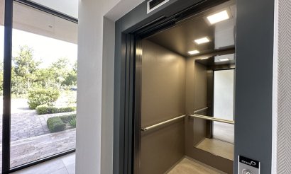 Reventa - Apartamento / piso - Las Colinas Golf Resort