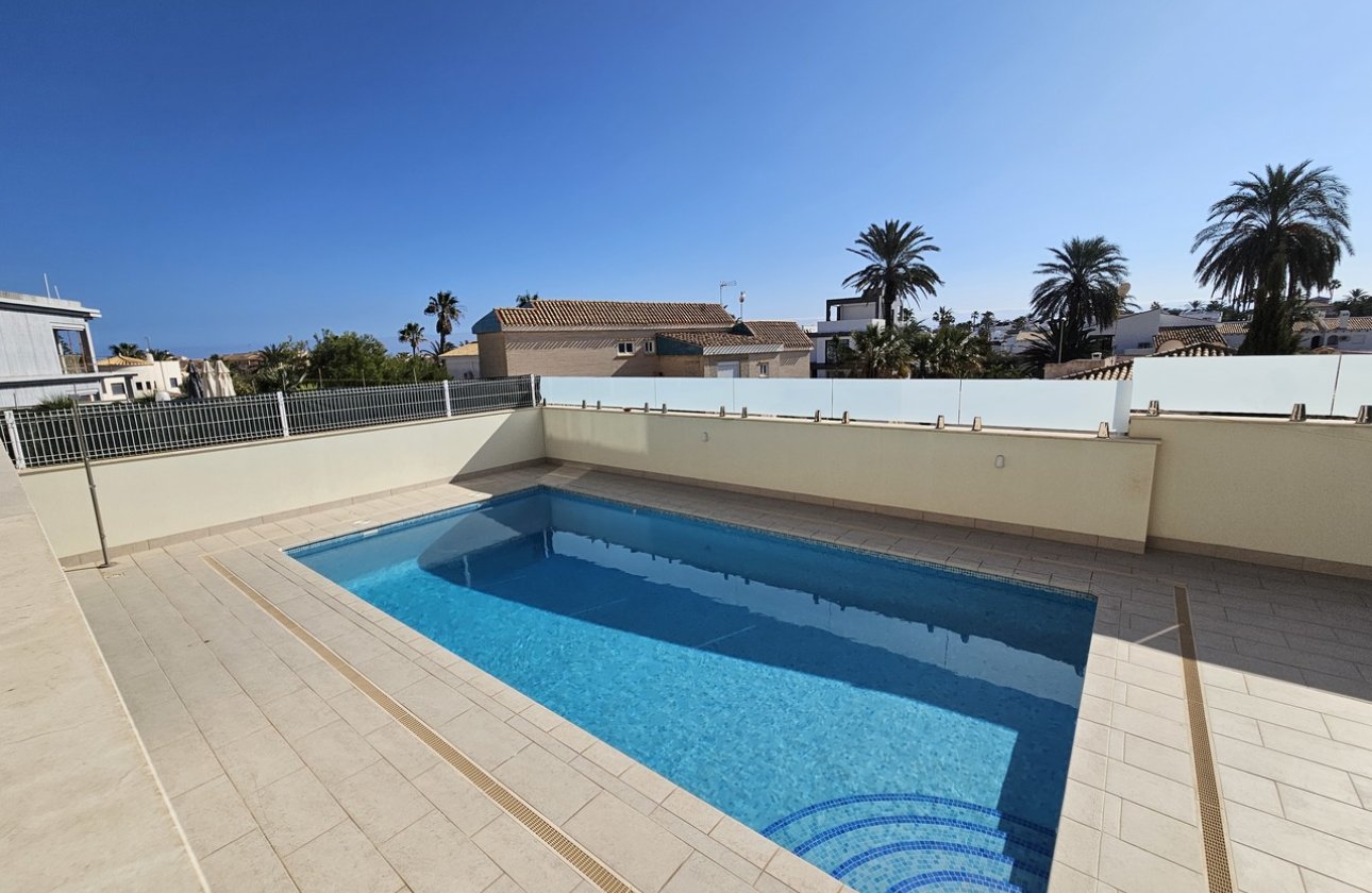 Resale - Villa - La Zenia