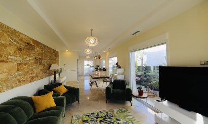 Resale - Villa - La Zenia