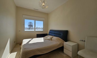 Resale - Villa - La Zenia