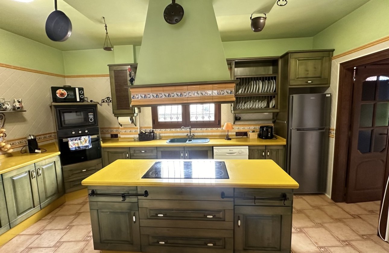 Reventa - Adosado - San Miguel de Salinas