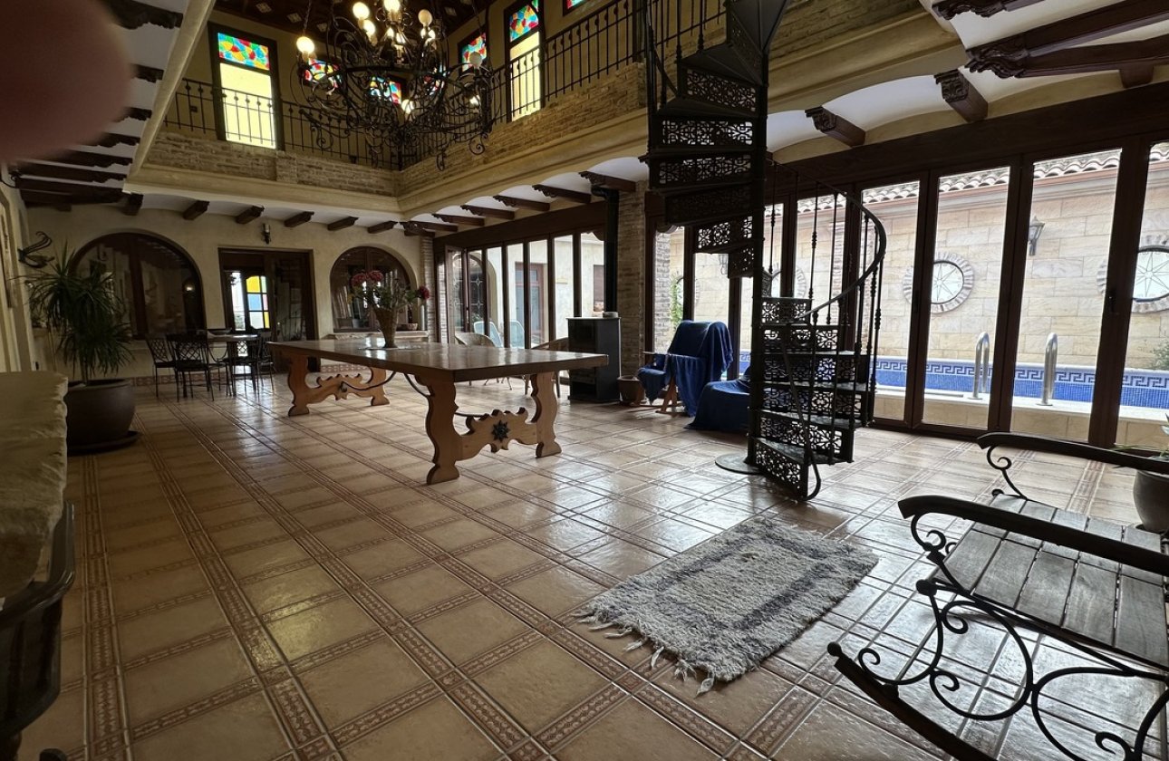 Reventa - Adosado - San Miguel de Salinas