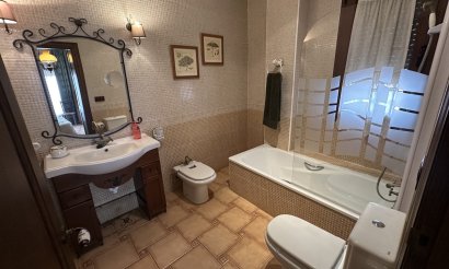 Reventa - Adosado - San Miguel de Salinas