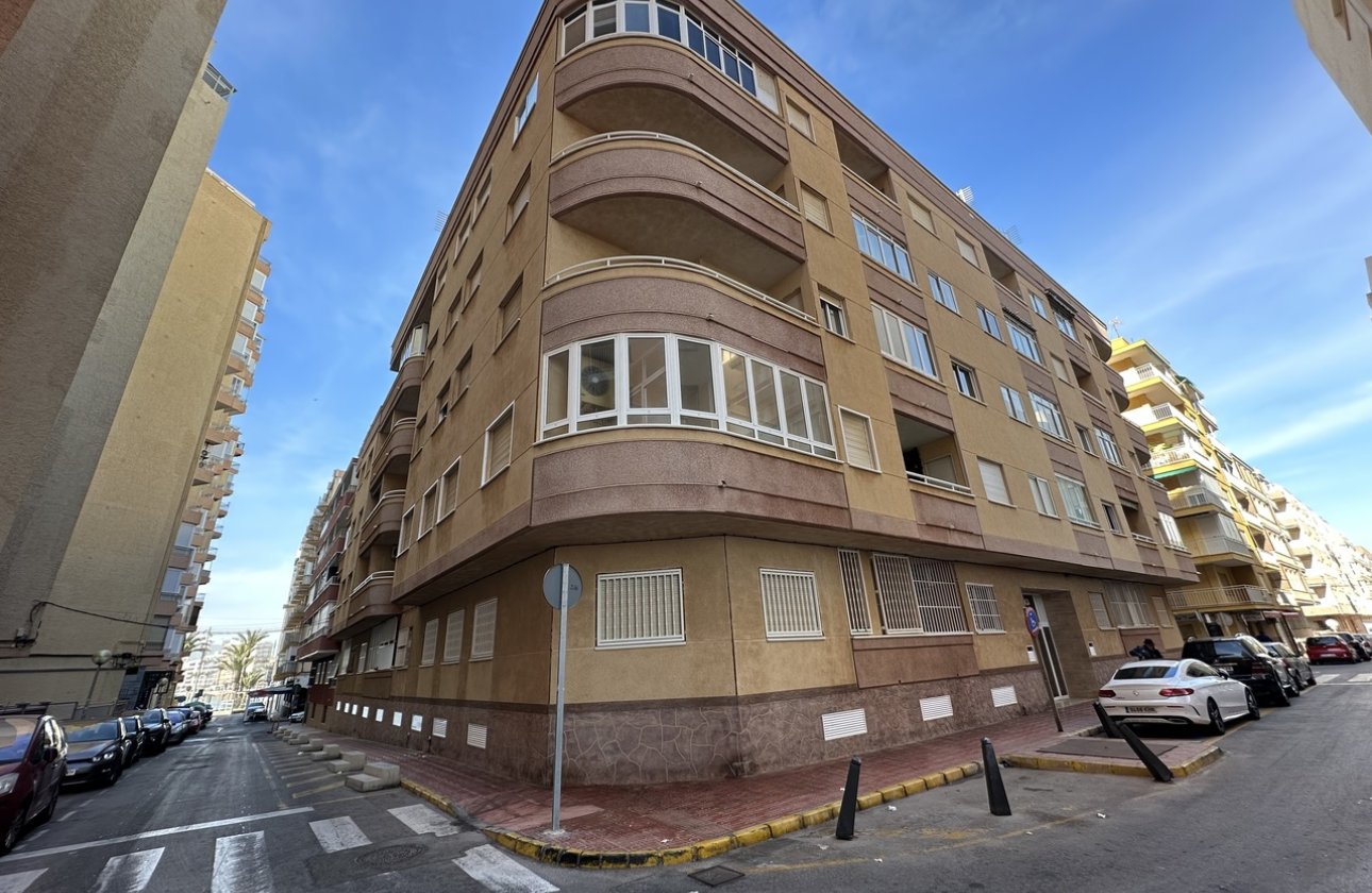 Resale - Apartment / flat - Torrevieja