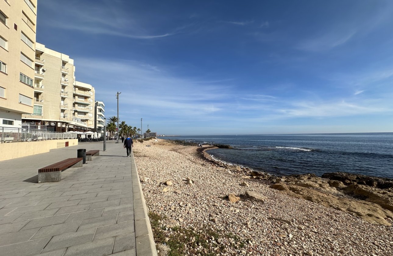Resale - Apartment / flat - Torrevieja