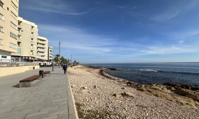 Resale - Apartment / flat - Torrevieja