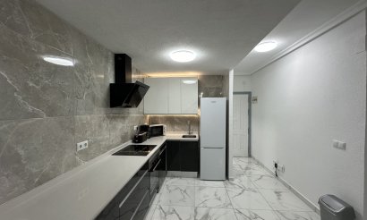 Resale - Apartment / flat - Torrevieja