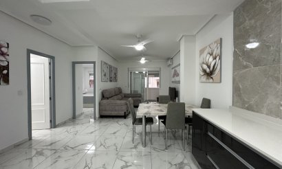 Resale - Apartment / flat - Torrevieja