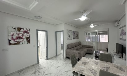 Resale - Apartment / flat - Torrevieja