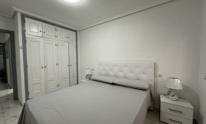 Resale - Apartment / flat - Torrevieja