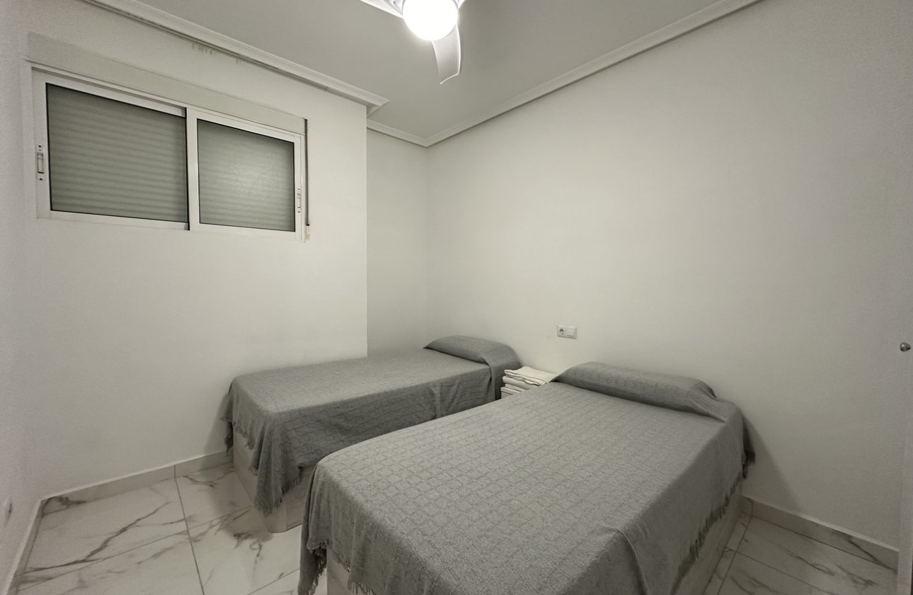 Resale - Apartment / flat - Torrevieja