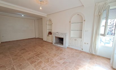 Resale - Apartment / flat - Torrevieja