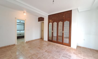 Resale - Apartment / flat - Torrevieja