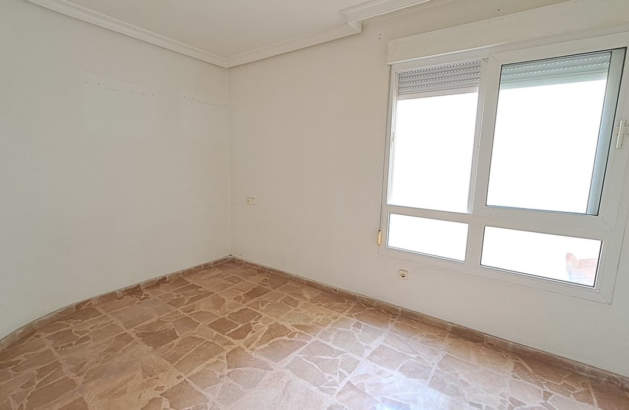 Resale - Apartment / flat - Torrevieja