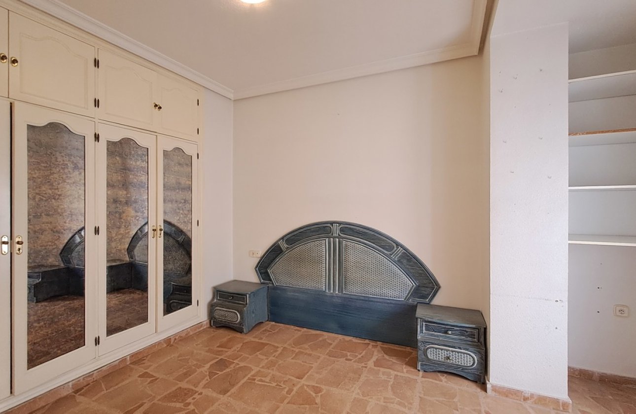 Resale - Apartment / flat - Torrevieja