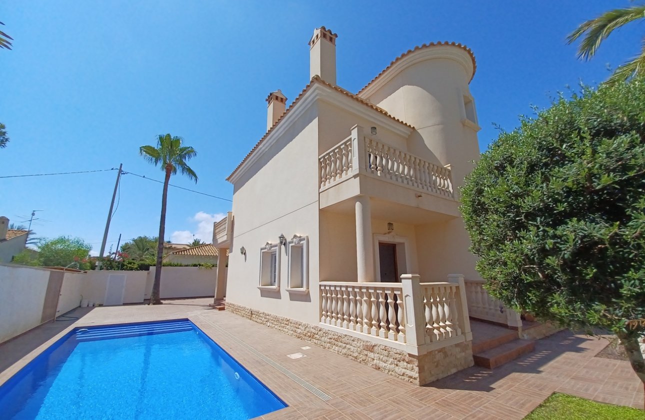 Revente - Villa - Cabo Roig