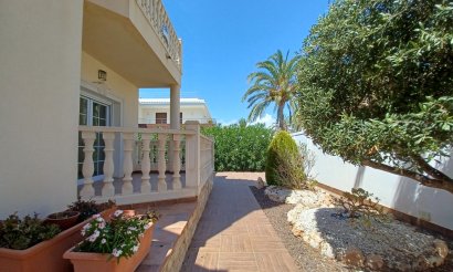 Revente - Villa - Cabo Roig