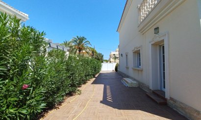 Revente - Villa - Cabo Roig