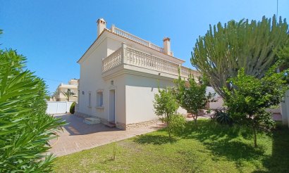 Revente - Villa - Cabo Roig