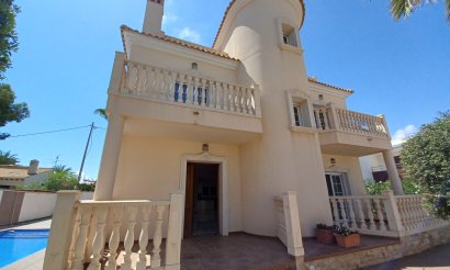 Revente - Villa - Cabo Roig