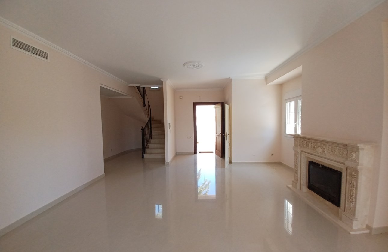 Revente - Villa - Cabo Roig