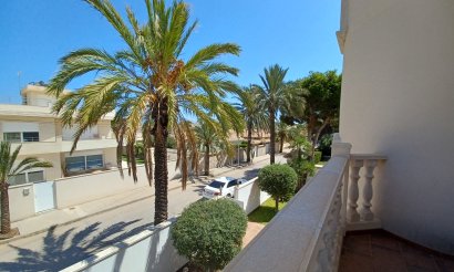 Revente - Villa - Cabo Roig