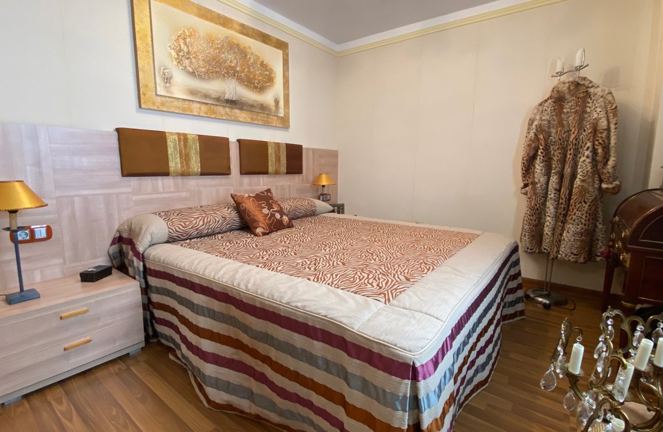 Resale - Apartment / flat - Guardamar del Segura - El Edén