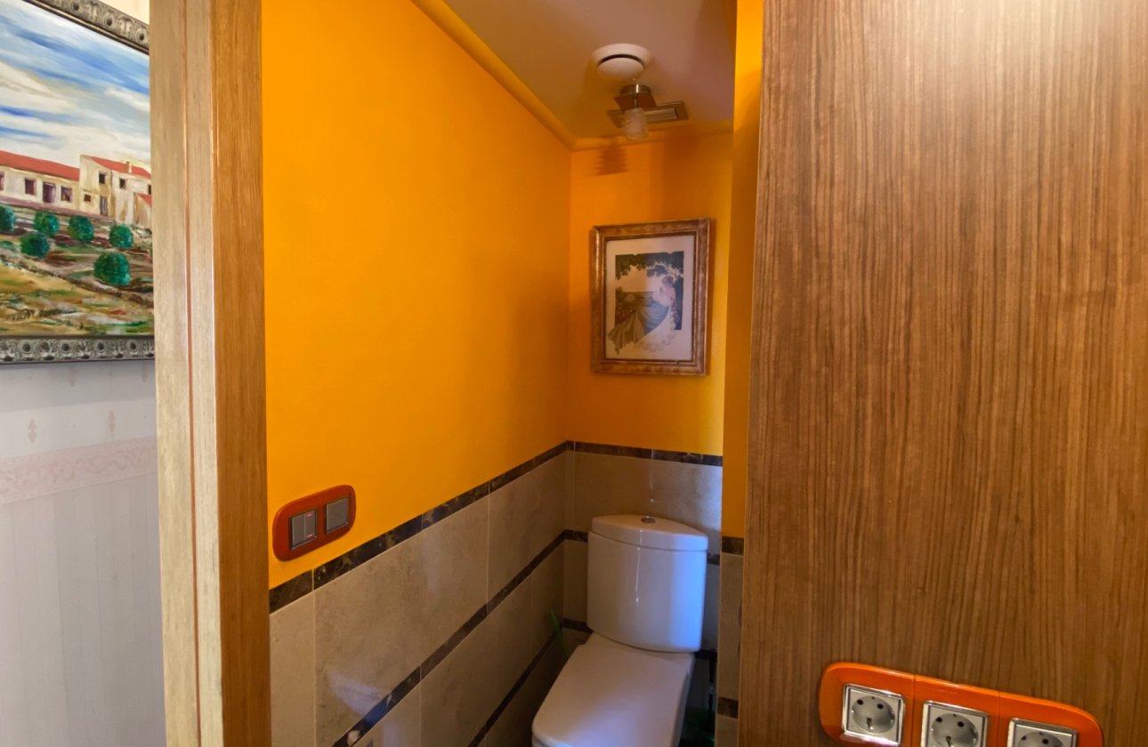 Resale - Apartment / flat - Guardamar del Segura - El Edén